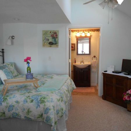 Lake Valley Legends B&B Уоткинс Глен Екстериор снимка