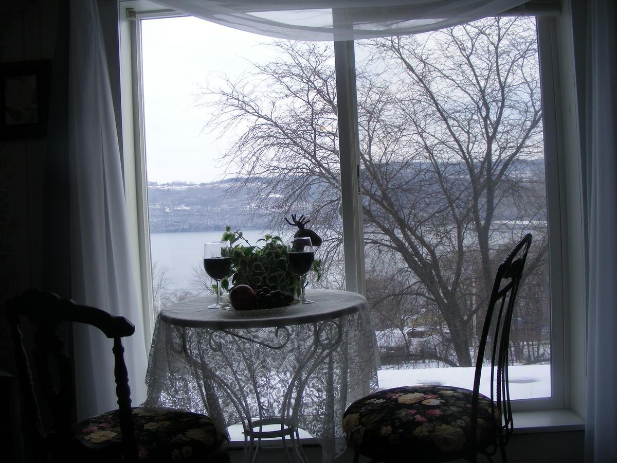 Lake Valley Legends B&B Уоткинс Глен Екстериор снимка