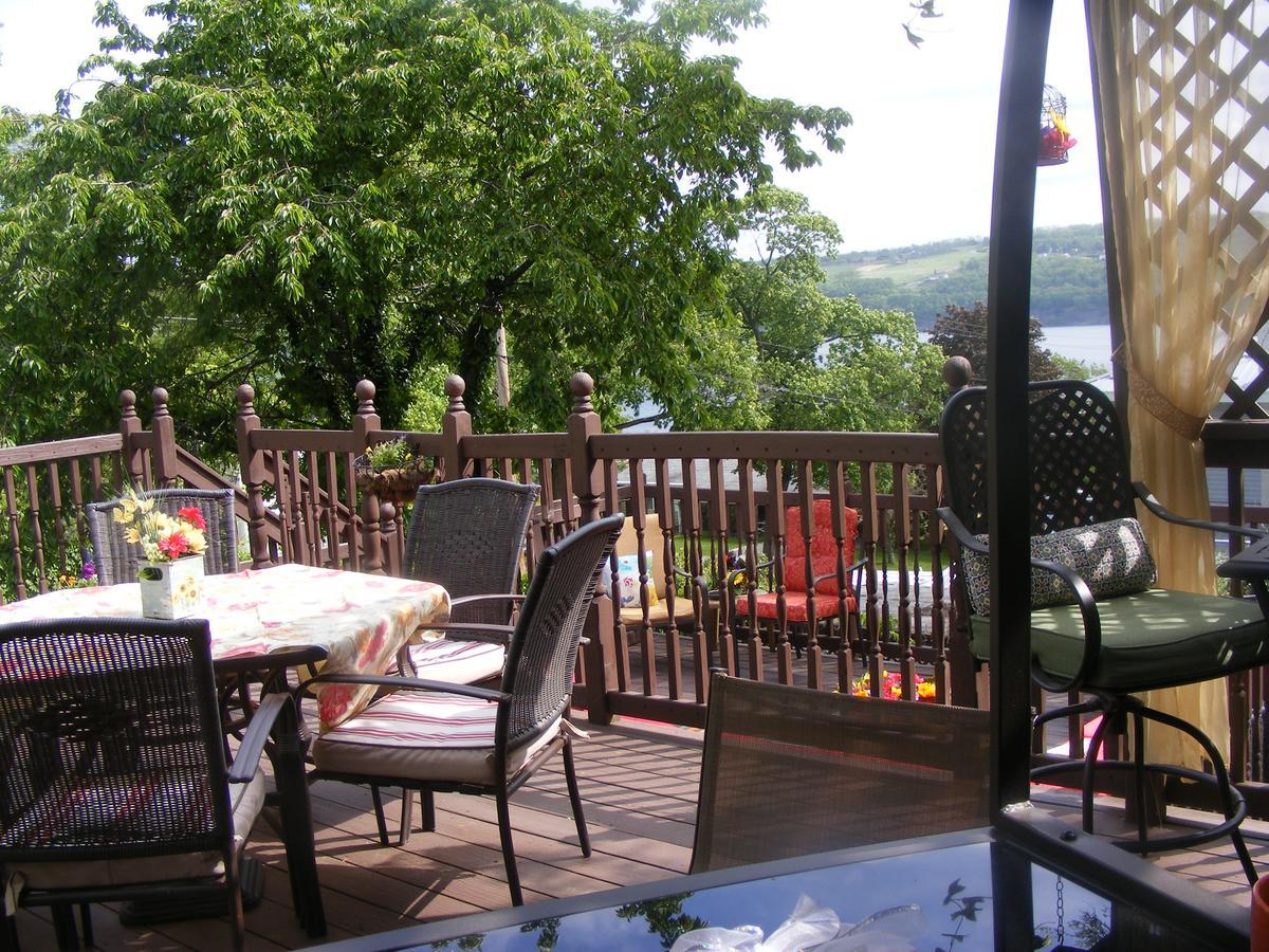 Lake Valley Legends B&B Уоткинс Глен Екстериор снимка
