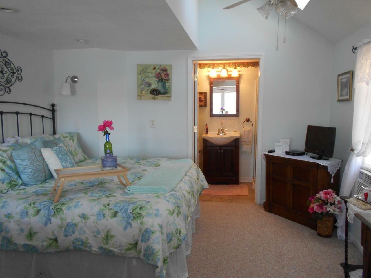 Lake Valley Legends B&B Уоткинс Глен Екстериор снимка