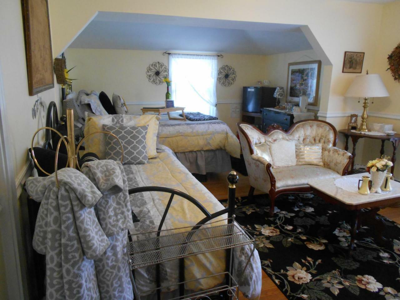 Lake Valley Legends B&B Уоткинс Глен Екстериор снимка